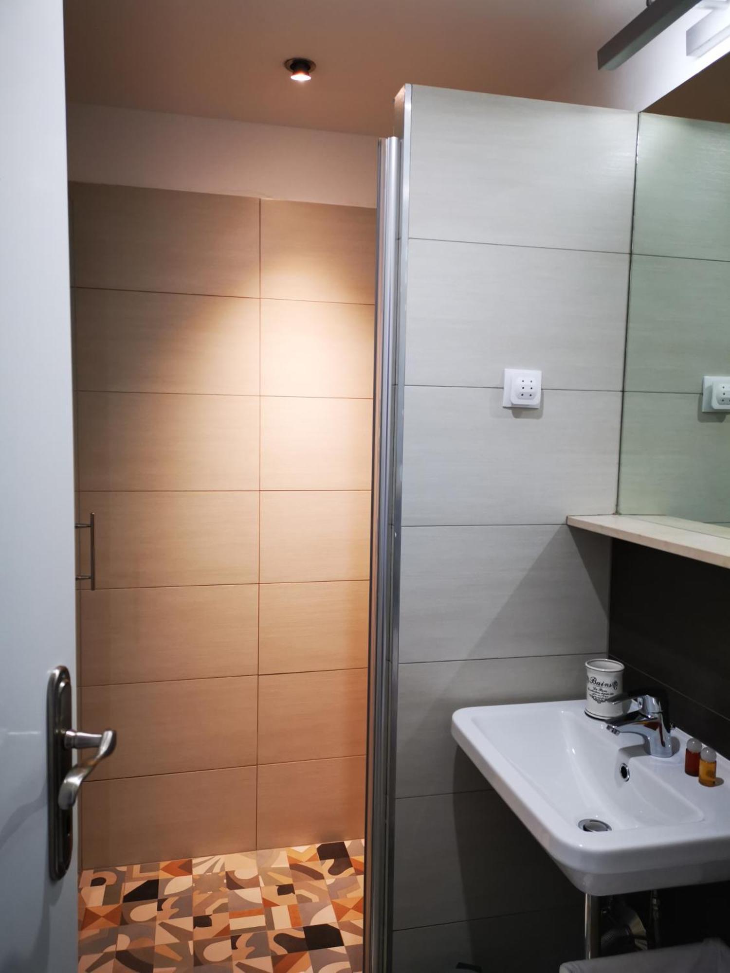 Midtown Apartments ดูบรอฟนิก ภายนอก รูปภาพ
